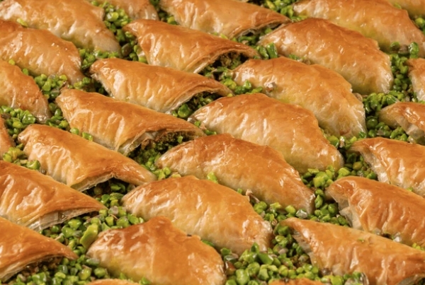 Özel Ambalajlı 2000 Gr Şöbiyet Tatlısı